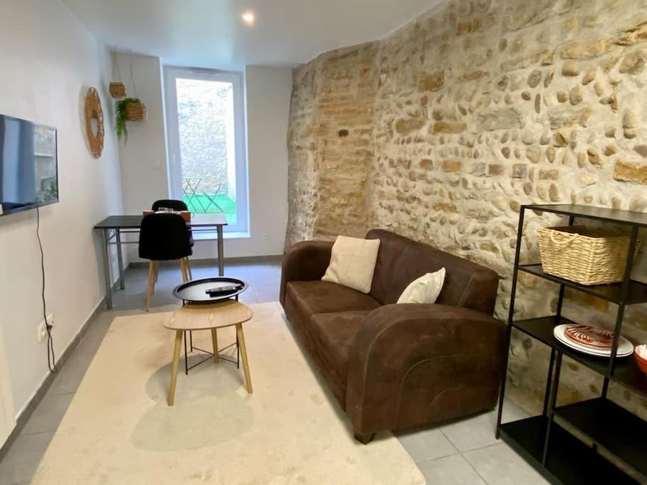 Vaste Appartement Renove - Centre Ville Bourg-en-Bresse Exteriér fotografie